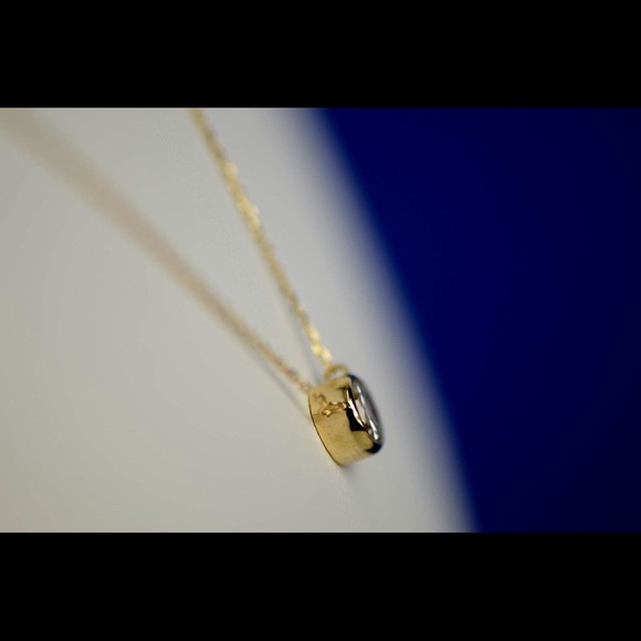 14k Gold Chain Necklace w/ Round Bezel CZ Diamond - Picture 2 of 7